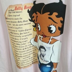 Betty Boop T-shirt (Esther Jones)